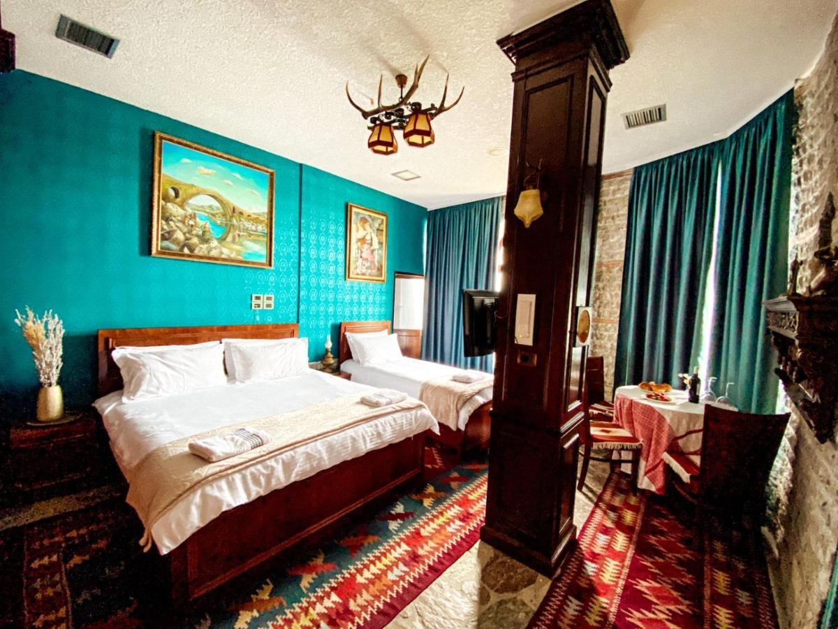 Hotel Iliria Canaj 外观 照片